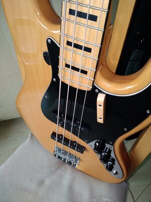 Fender Squier VM J-Bass´70s NAT MN