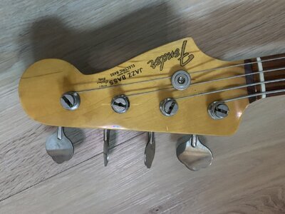 fender Jazz 3.jpg