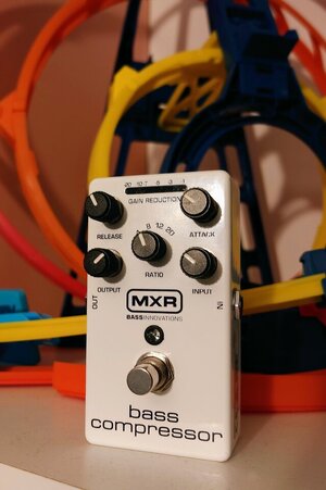 !!!Price drop!!!MXR M87 Bass Compressor