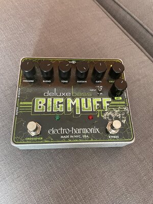 Big Muff Deluxe VERKAUFT!