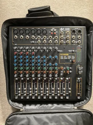 Kleines analoges Mischpult, RCF F12XR, sehr guter Zustand!