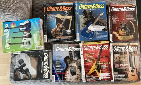 Verschenke Zeitschriften gegen Versandkosten ;)