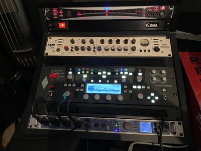 Verkauft: Kemper Profiler Rack mit Behringer FCB1010