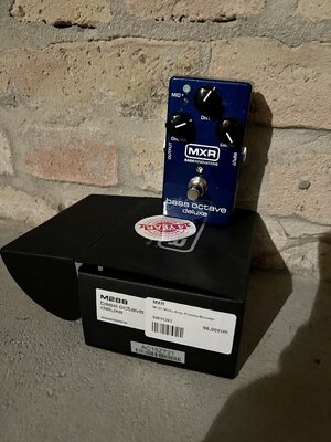 MXR M288 Bass Octave Deluxe Effektpedal wie neu