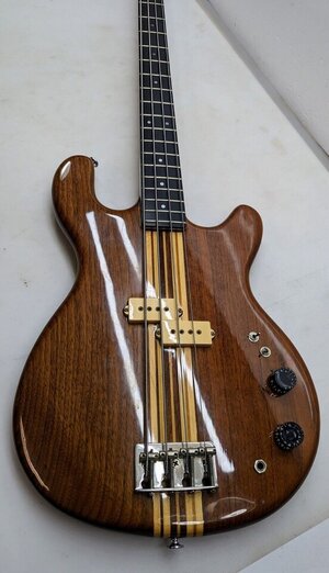 Suche Kramer DMZ 4001