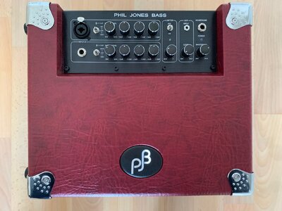 Verkauft - Phil Jones BG-100 Bass Cub