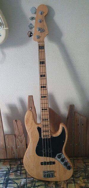 Fender jazz bass Elite
