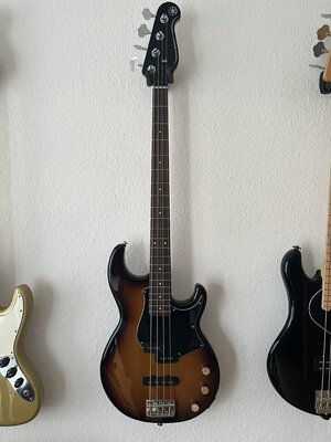 Yamaha BB 434