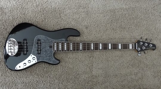 Suche Lakland Darryl Jones 5 DJ-5