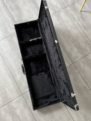 Fender G&G Mustang Musicmaster Bronco Bass Case *neuwertig*