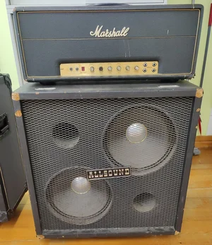 2023_06_11 Bilder Equipment Marshall + Allsound 2x15_04.webp