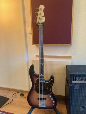 André van der End Jazz Bass