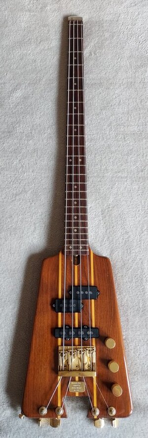 Warwick Nobby Meidel #19 ! 1983, mit Originalständer! 3,23Kg + neues ABS-Hardcase!
