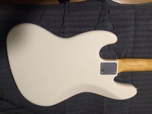 Fender4.jpg