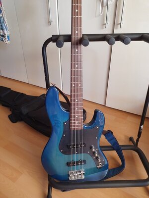 FGN Boundary Mighty 4 Saiten TBS Jazz Bass sucht neues Zuhause