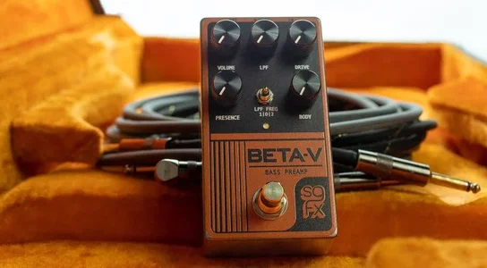 solidgold-fx-beta-v-bass-preamp.webp
