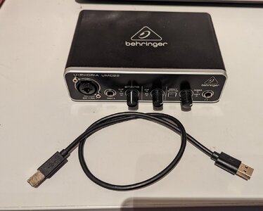 Behringer U-Phoria UMC22