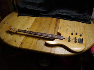 bass1.JPG bass1.JPG