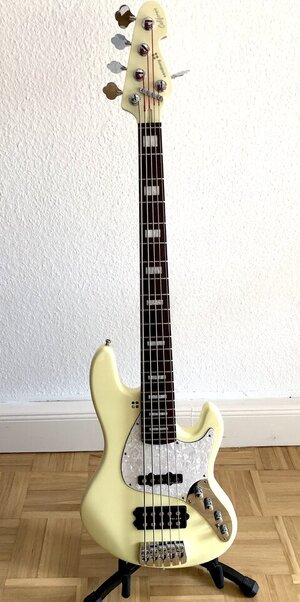 Sandberg TM5 Supreme Creme .jpg Sandberg TM5 Supreme Creme .jpg