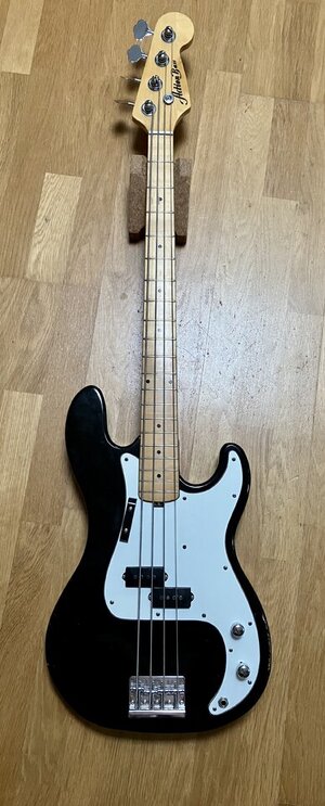 Musima Action Bass