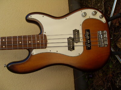 Fender American Special Precision PJ Bass, limited edition - reserviert