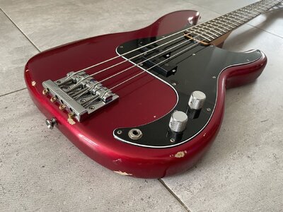 fender-precision-nate-4270747.jpeg