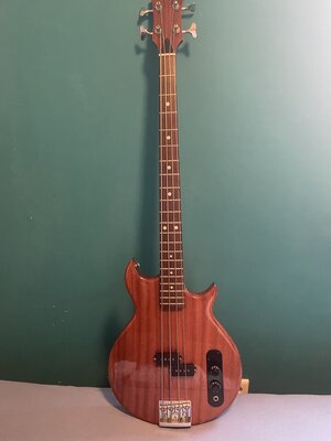 HOFNER S2B Mahagoni Precision Bass