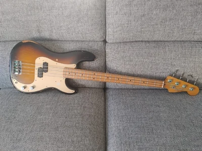 Fender Precision Road Worn 2TS [SOLD]