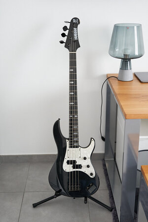 Yamaha Attitude X 10th anniversary Billy Sheehan Signature Lt Ed 2000 n°128 of 300