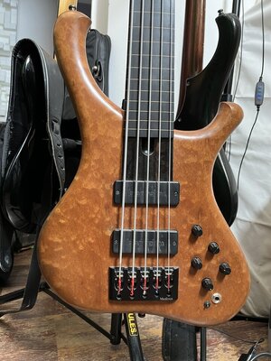 Marleaux Consat Fretless