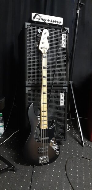 Sandberg-SL1.jpg Sandberg-SL1.jpg