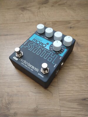 Bass Mono Synth Electro Harmonix