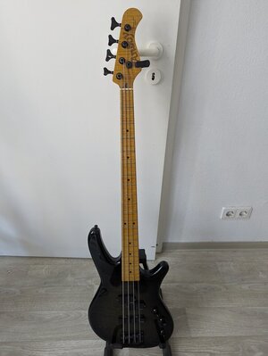 Anboy Odyssey Bass made in Japan FGN EMG P/J Pups