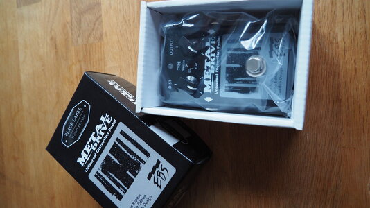 EBS Metal Drive Black Label Bass Distortion Pedal NEU!