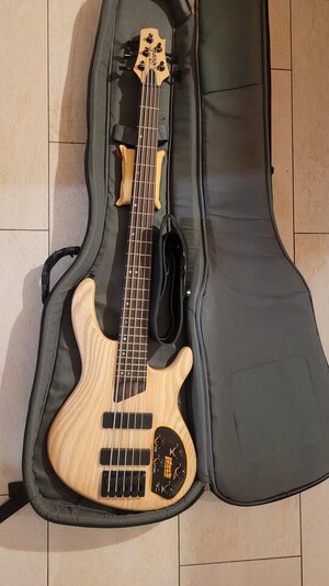 Cort B5 Plus AS - 5-Saiter E-Bass