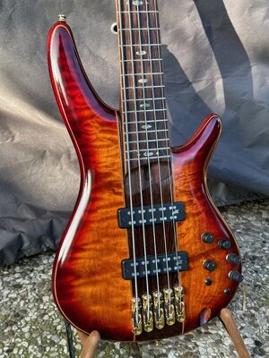Ibanez Soundgear SR 2405 5 Saiter, Flexcore Elektronik, reserviert!