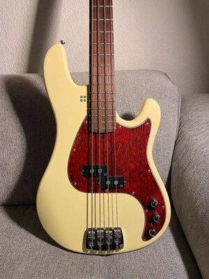 Sandberg Electra VS4 RW Creme P-Bass Precision Preci Bass