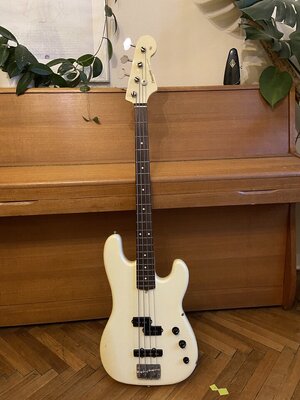 RESERVIERT Fernandes limited edition PJ E-Bass made in Japan