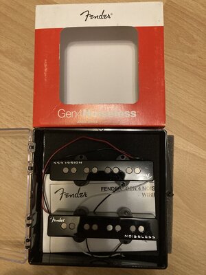 Fender Noiseless Jazz Bass Set (reserviert für Dirk)