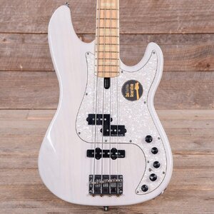 Suche Pick guard: Ivory Pearl/White Marcus Miller P7 / P8