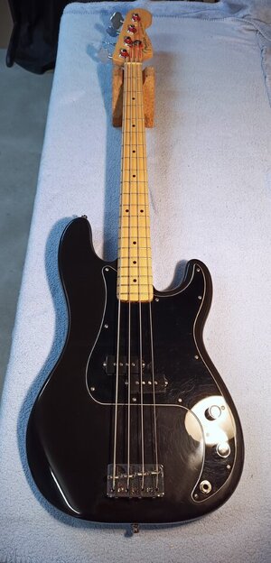 Fender Precision Bass USA Black Maple *PRICE DROP*
