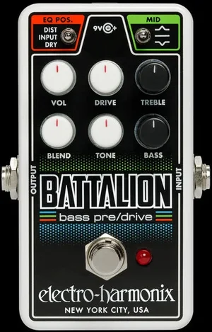 electro-harmonix-nano-battalion-bass-preamp-overdrive.webp