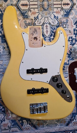 Kompletter Fender Player Jazz Bass Body