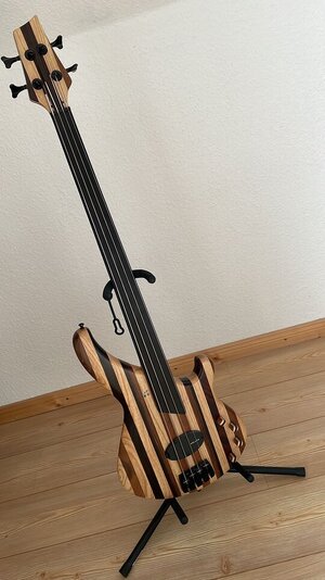 Tausche / Verkaufe seltenen Sandberg Basic 4 Saiter, fretless