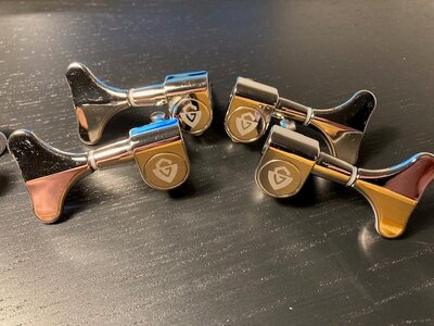 Guild Bass Mechaniken, 2xL und 2xR für 14mm Bohrung