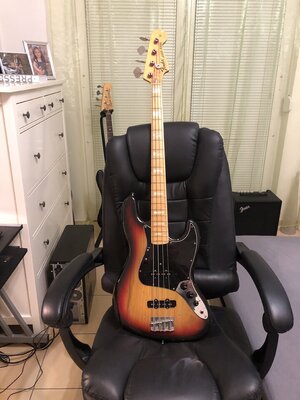 Fender Jazz Bass 1975