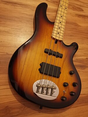 LAKLAND SKYLINE 44-02 BASS, alte Serie mit BARTOLINIS, auch Tausch!