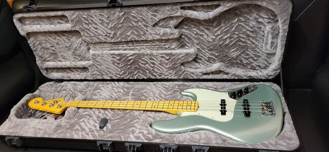Fender American Professional II Jazz Bass, 2023