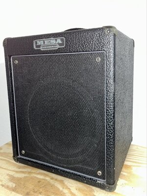 Wohnzimmergepflegte Rarität:  MESA BOOGIE Walkabout Scout 300W Basscombo