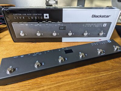 [Preisupdate] Blackstar Live Logic - MIDI Controller (neuwertig)